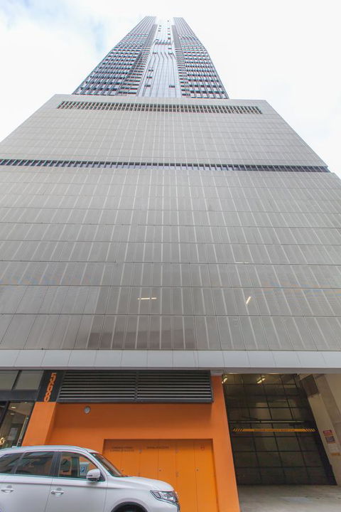Melbourne SkyHigh Apartments - Flights 14