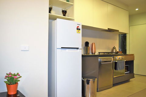 Melbourne SkyHigh Apartments - Flights 29
