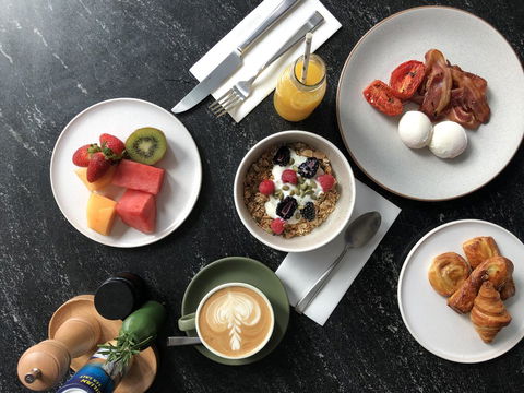 Novotel Melbourne Central - Flights 28