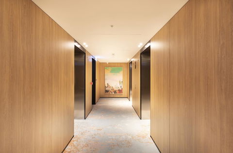 Novotel Melbourne Central - Flights 39