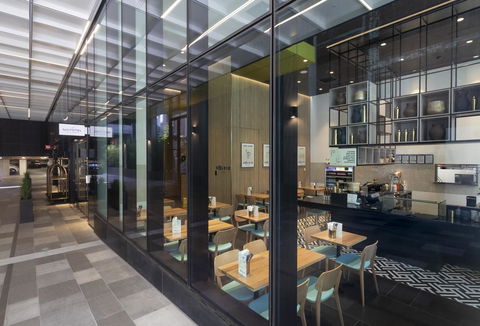 Novotel Melbourne Central - Flights 36