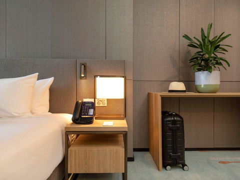 Novotel Melbourne Central - Flights 10
