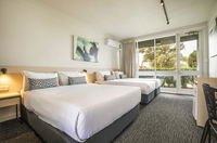 Book Seaford Accommodation Vacations Flights Flights