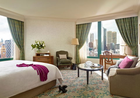 The Langham Melbourne - Flights 3
