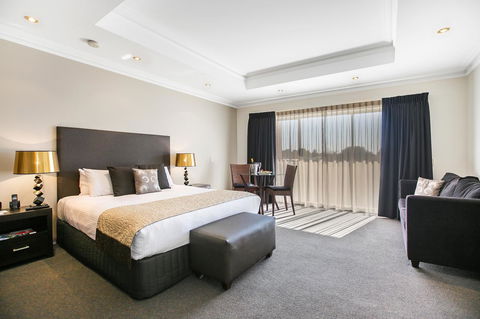 All Seasons Resort Hotel Bendigo - Flights 31