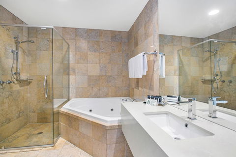 All Seasons Resort Hotel Bendigo - Flights 33