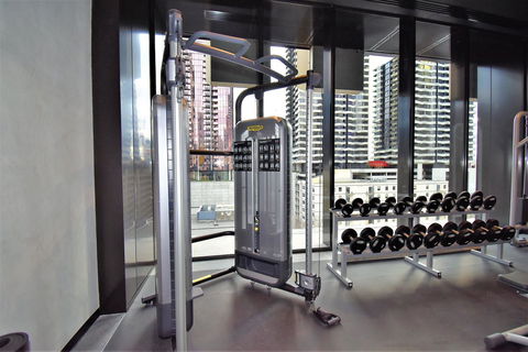 Melbourne Empire Apartments - Flights 8