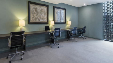 Avani Melbourne Central Residences - Flights 16