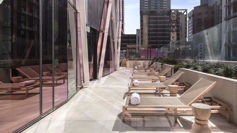 Avani Melbourne Central Residences - Flights 10