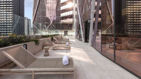 Avani Melbourne Central Residences - Flights 11