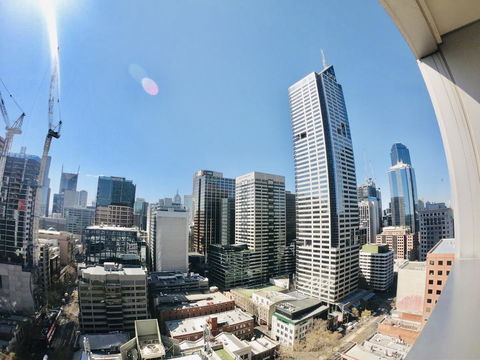The Escape In Southern Cross Station - Flights 8