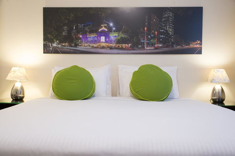 City Limits Hotel Apartments - Flights 3