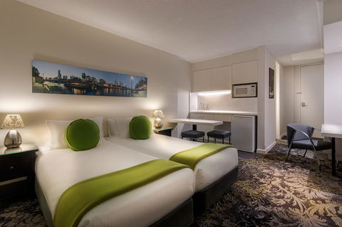City Limits Hotel Apartments - Flights 2