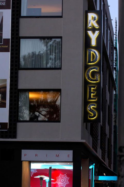 Crowne Plaza Melbourne Carlton, An IHG Hotel - Flights 6