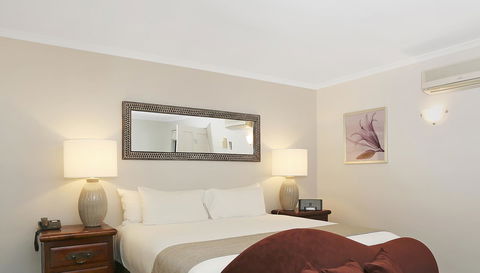 Quality Inn & Suites The Menzies - Flights 34
