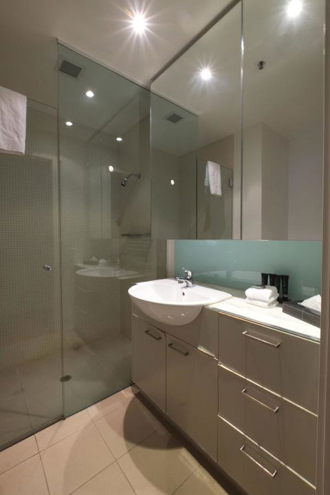 ACD Apartments - Flights 2