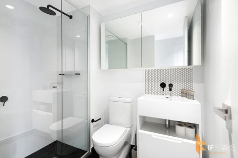 IFSuites (IFSTAYS) Light House Victoria One Apartment - Flights 5