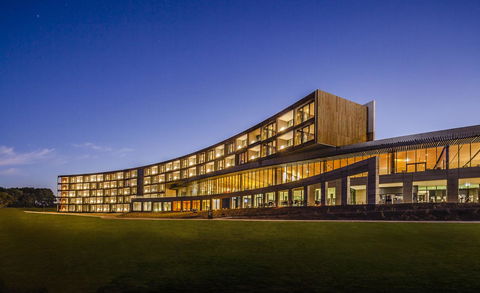 RACV Torquay Resort - Flights 17