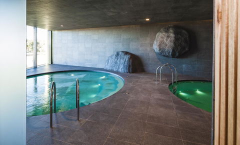 RACV Torquay Resort - Flights 31