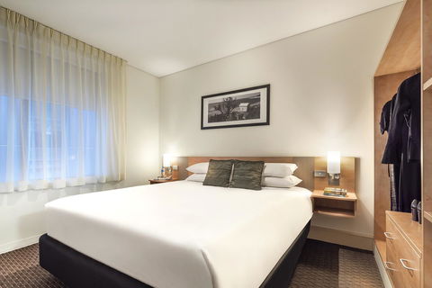 Ibis Melbourne Hotel And Apartments - Flights 1