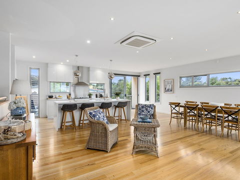 Aireys Ocean View - Flights 5