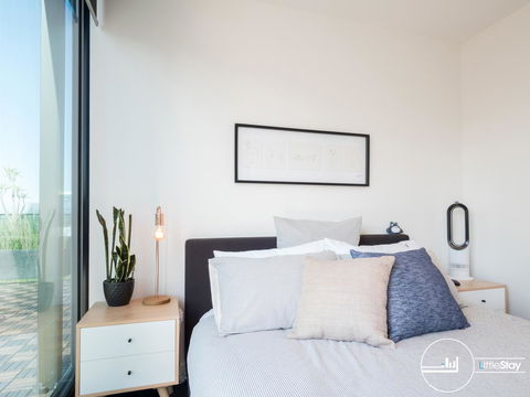 LittleStay Alessi - 2 Bedroom Aptm - Flights 38