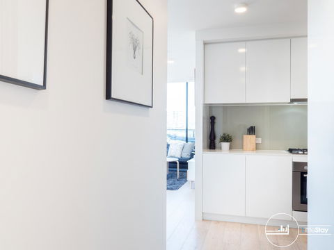 LittleStay Alessi - 2 Bedroom Aptm - Flights 34