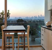 Best View St Kilda 1 BR - Spectacular Sunset Hideaway - Flights