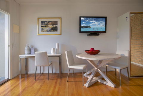 Sorrento Beach Motel - Flights 14