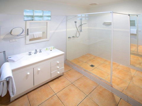 Sorrento Beach Motel - Flights 18