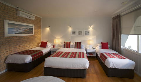 Sorrento Beach Motel - Flights 23