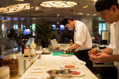 Park Hyatt Melbourne - Flights 34