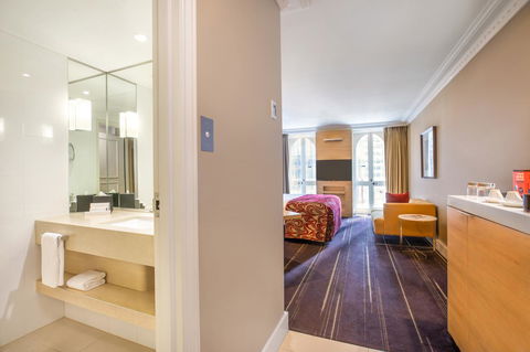 InterContinental Melbourne The Rialto, An IHG Hotel - Flights 31