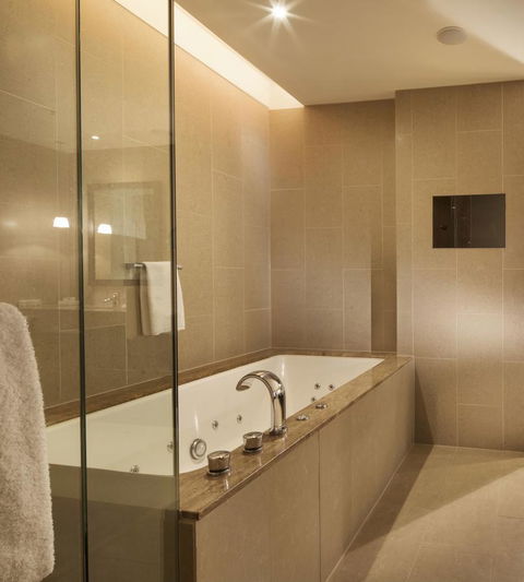 InterContinental Melbourne The Rialto, An IHG Hotel - Flights 38