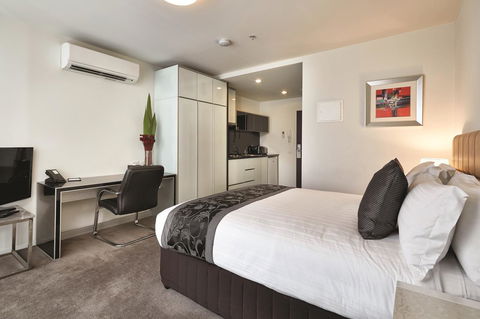 Pegasus Apart-Hotel - Flights 1