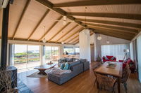 Book Peterborough Accommodation Vacations Flights Flights