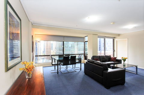 Paramount Apartments Melbourne - Flights 25