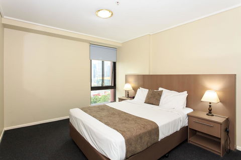 Paramount Apartments Melbourne - Flights 36