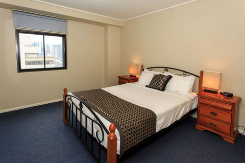 Paramount Apartments Melbourne - Flights 23