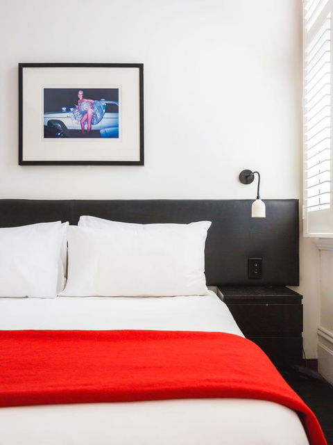 Middle Park Hotel - Flights 4