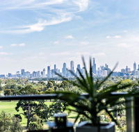 COMPLETE HOST Fitzroy St Apartments - Flights