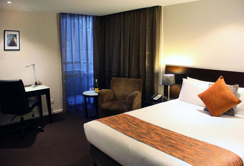 Hotel Grand Chancellor Melbourne - Flights 16