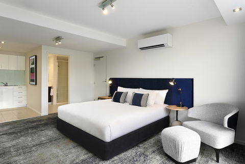Brady Apartment Hotel Flinders Street - Flights 8