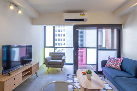 Canvas Suites On Russell Place - Flights 2