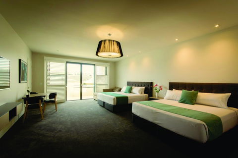 Rye Hotel By Nightcap Plus - Flights 1