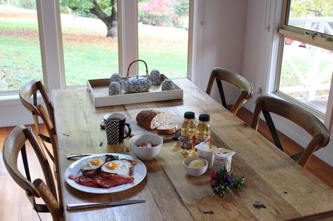 Abbys Cottages Bright - Flights 1
