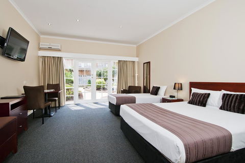 Quality Hotel Melbourne Airport - Flights 3