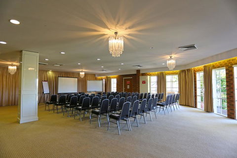 Quality Hotel Melbourne Airport - Flights 33