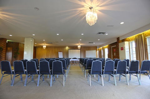 Quality Hotel Melbourne Airport - Flights 34