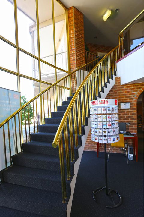 Quality Hotel Melbourne Airport - Flights 28